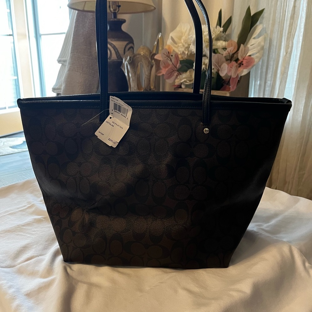 Elegant Black Tote Bag